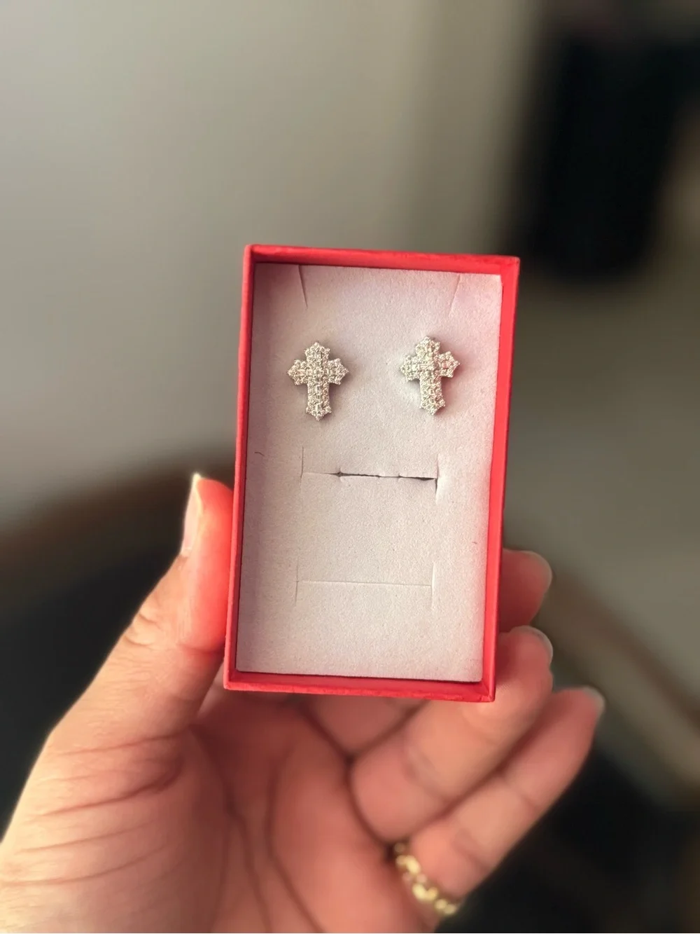 Men's 925 silver earrings with moissanite stones excellent for any occasion